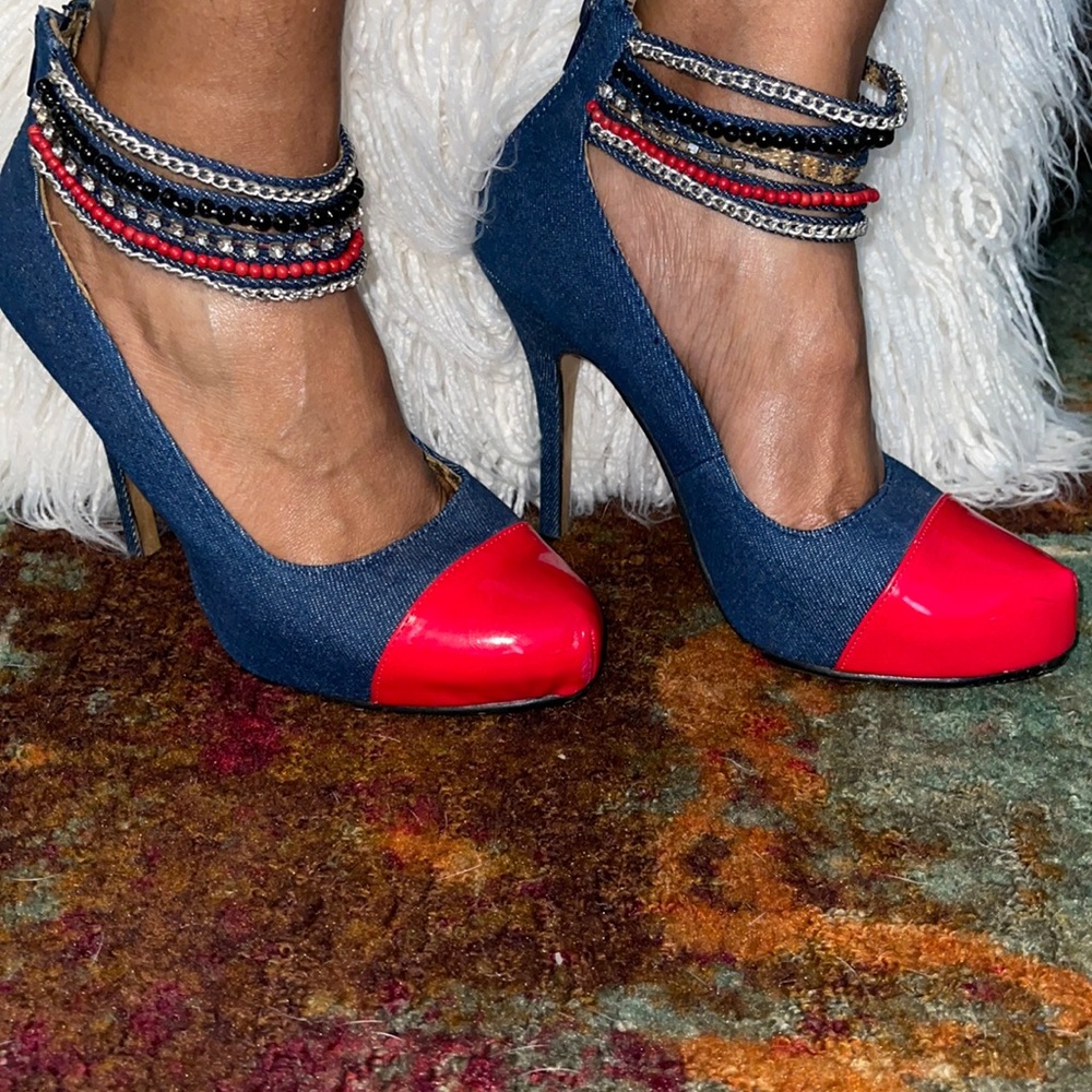 4 1/2 inches stiletto